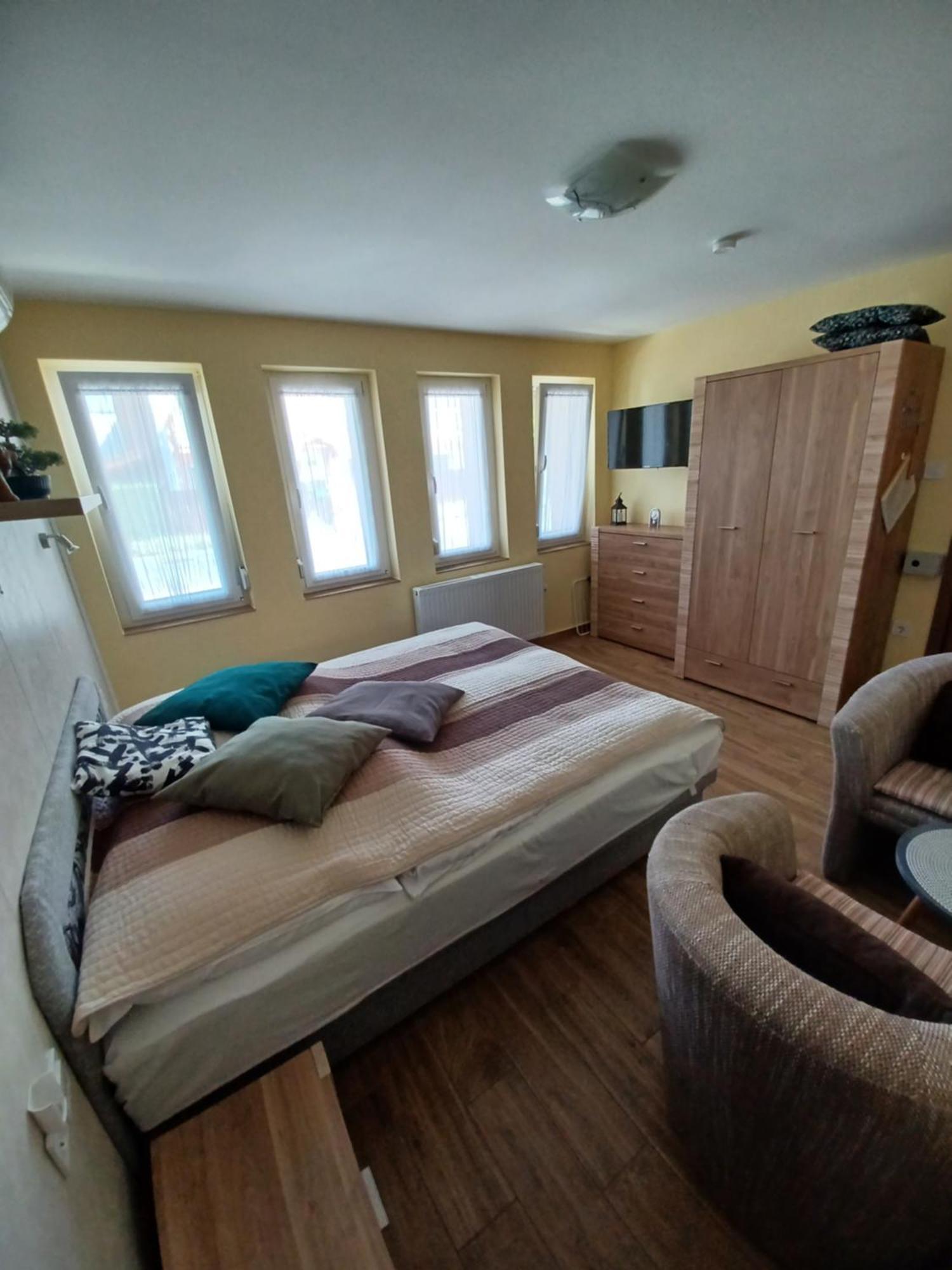 Tulipan Apartmanhaz Bük 외부 사진
